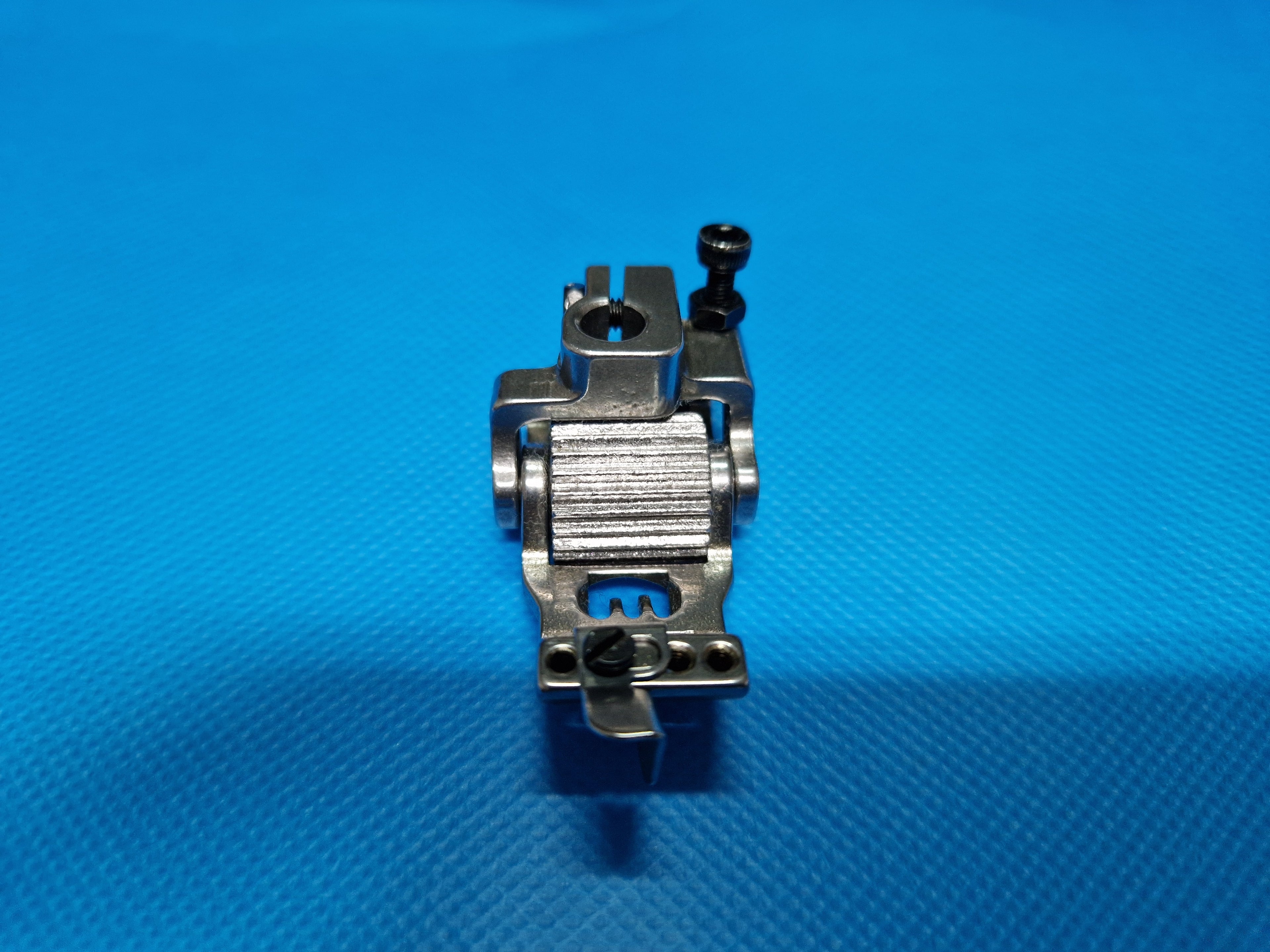 Calcador recobrir c/ guia + Roletos Aço