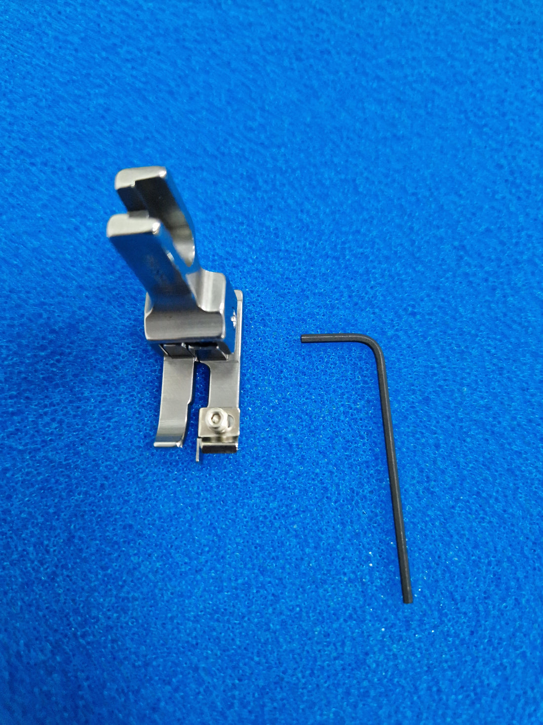 Calcador Costura Invisivel NR31G-NF