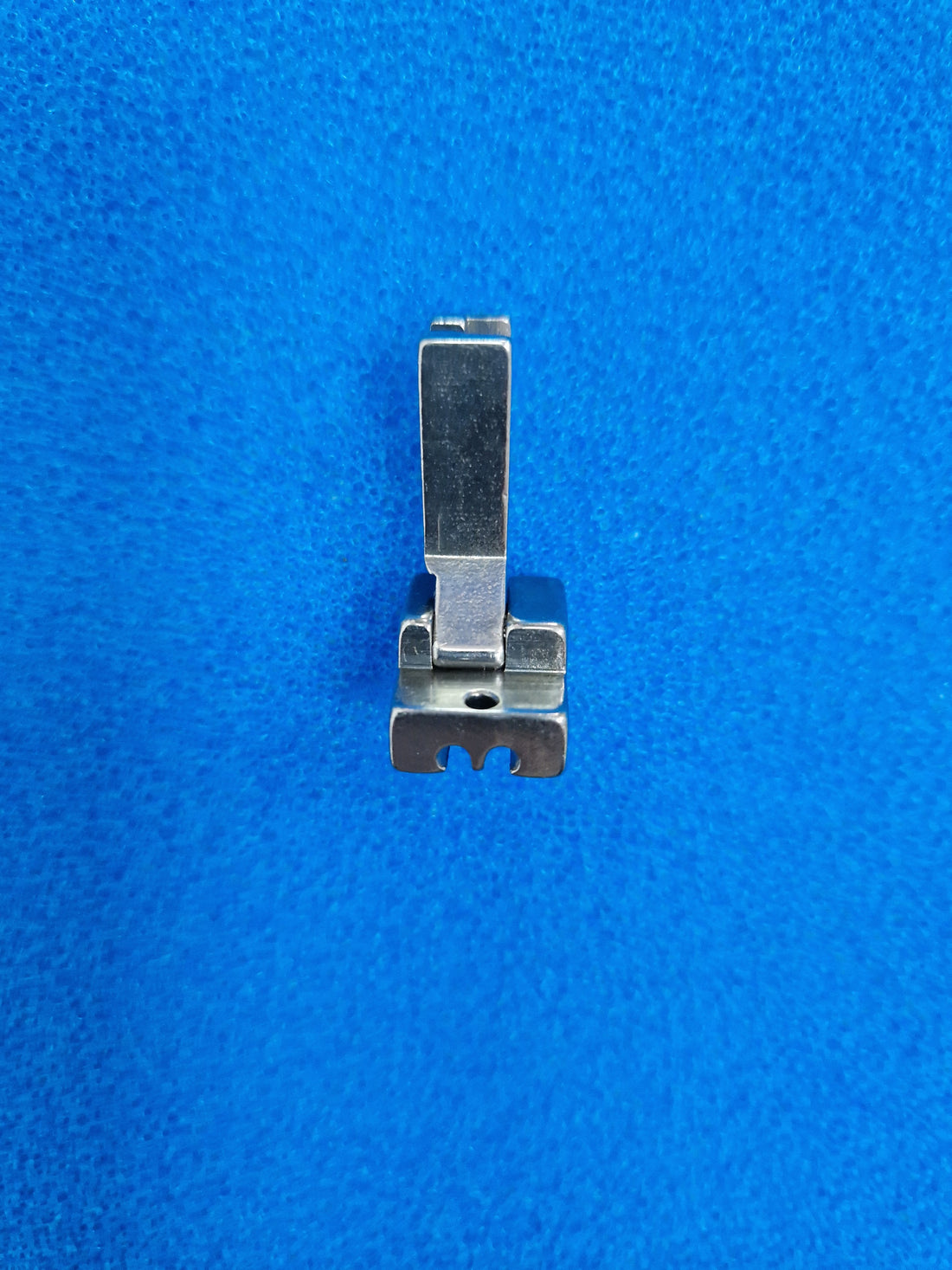 Calcador Fechos Invisiveis CS518