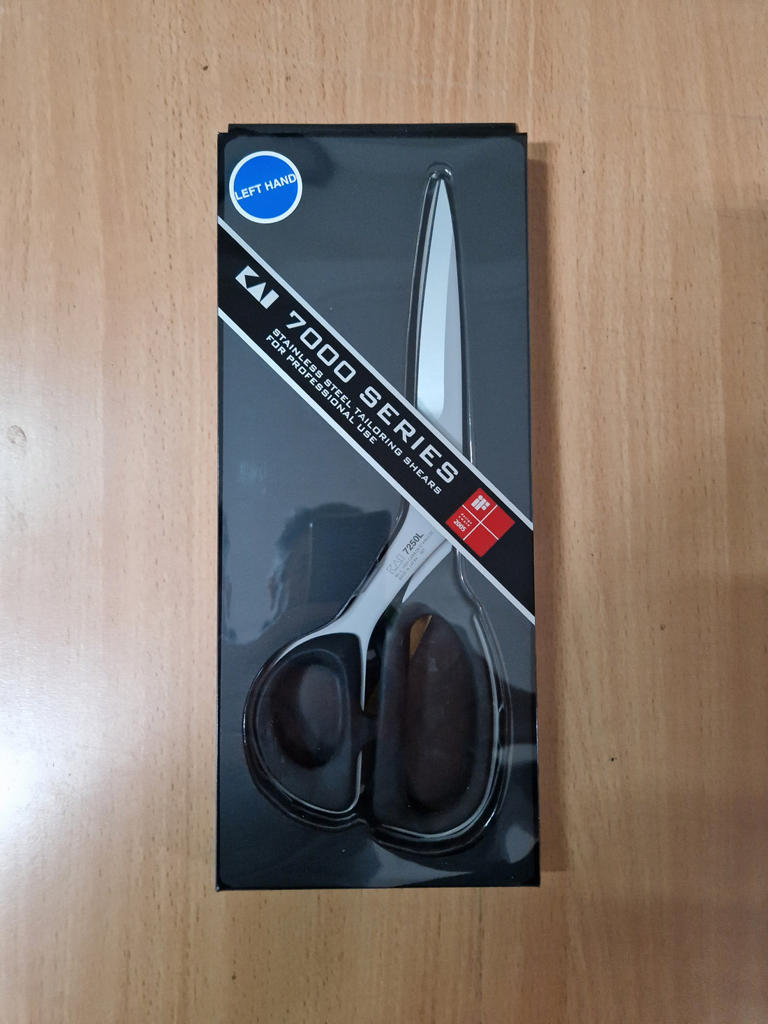 Tesoura KAI 10" 7250L Esquerdinos