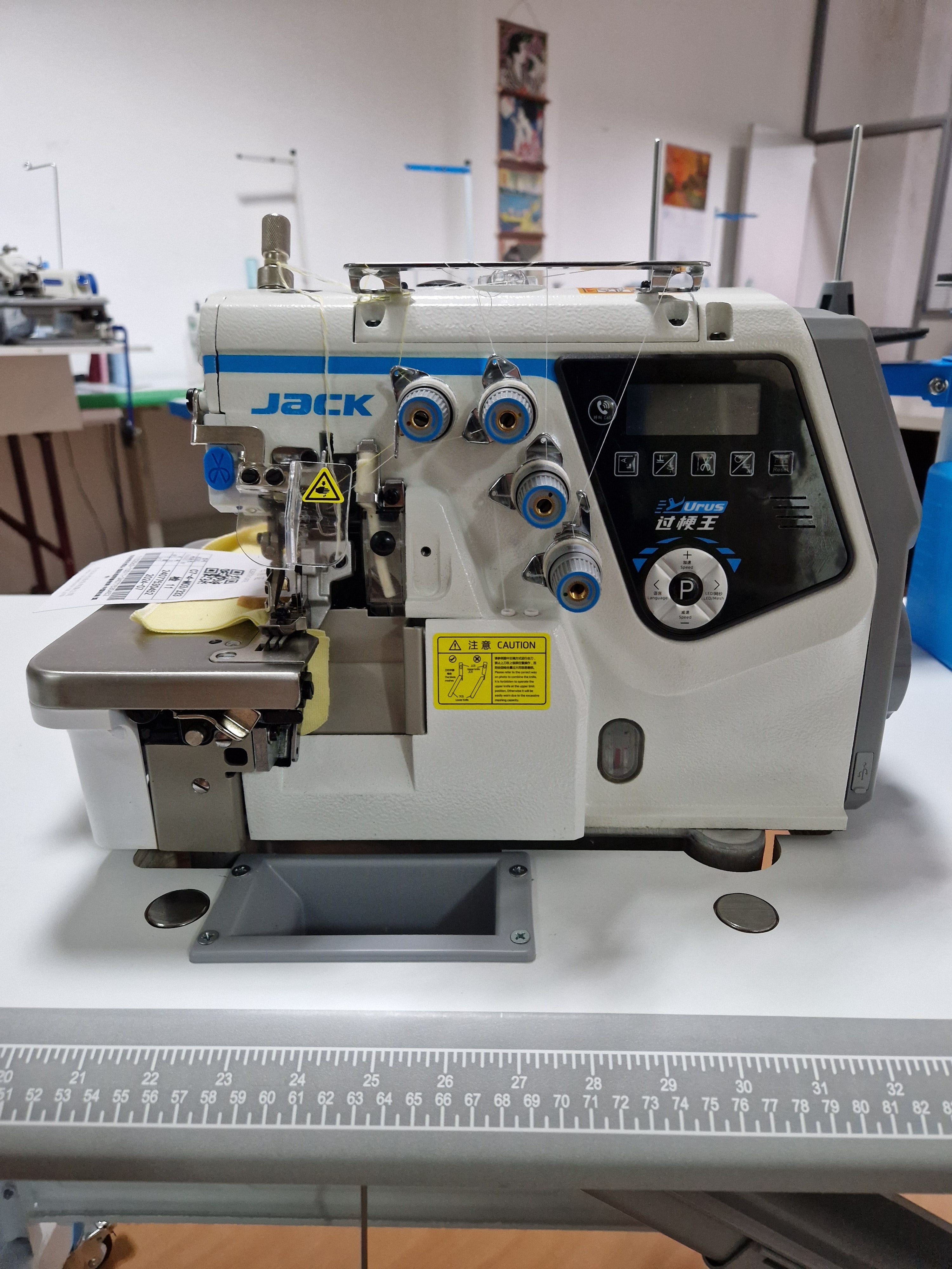 Maquina Costura Jack Corte e Cose C7