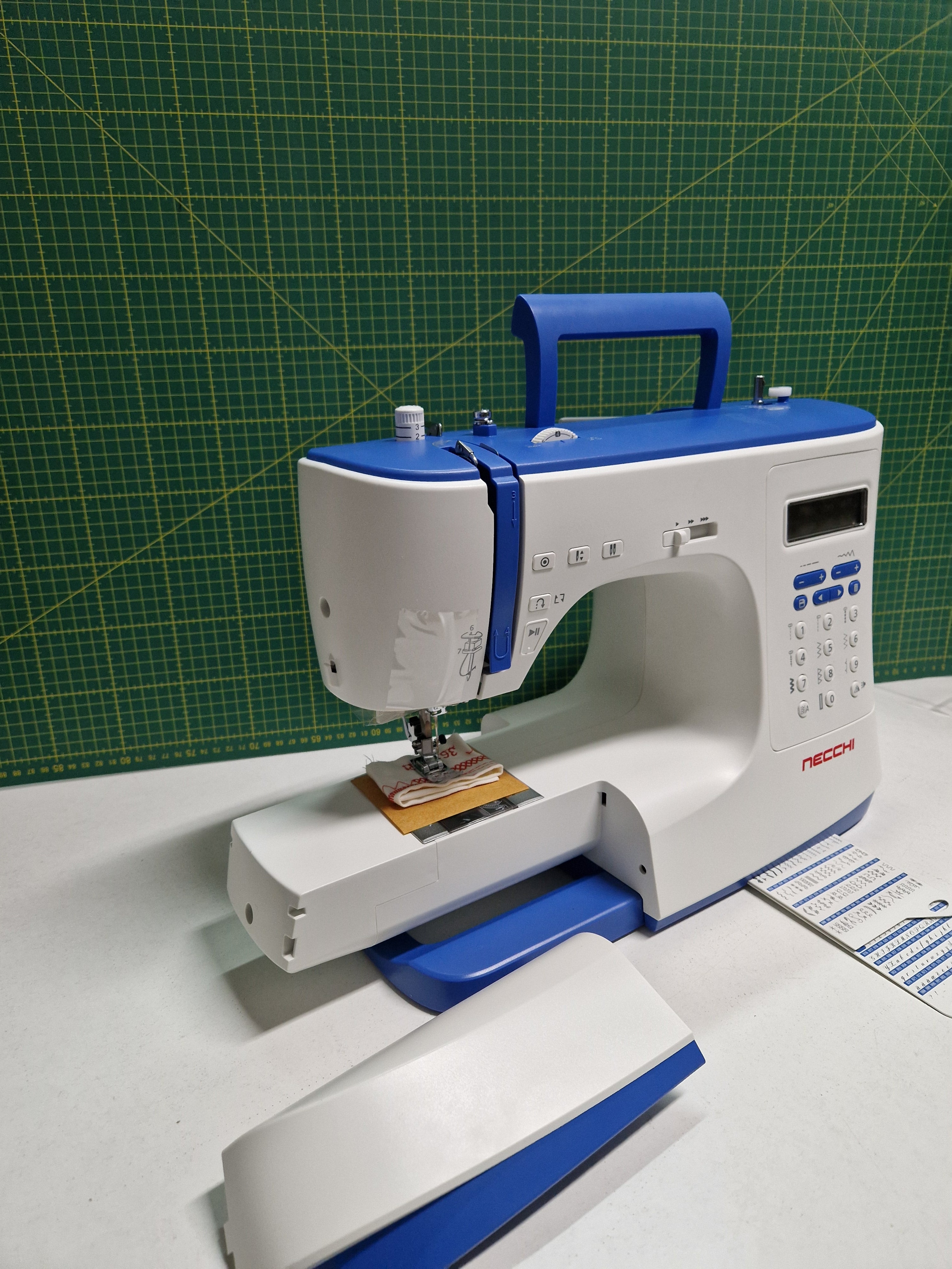 Maquina Necchi NC-103D