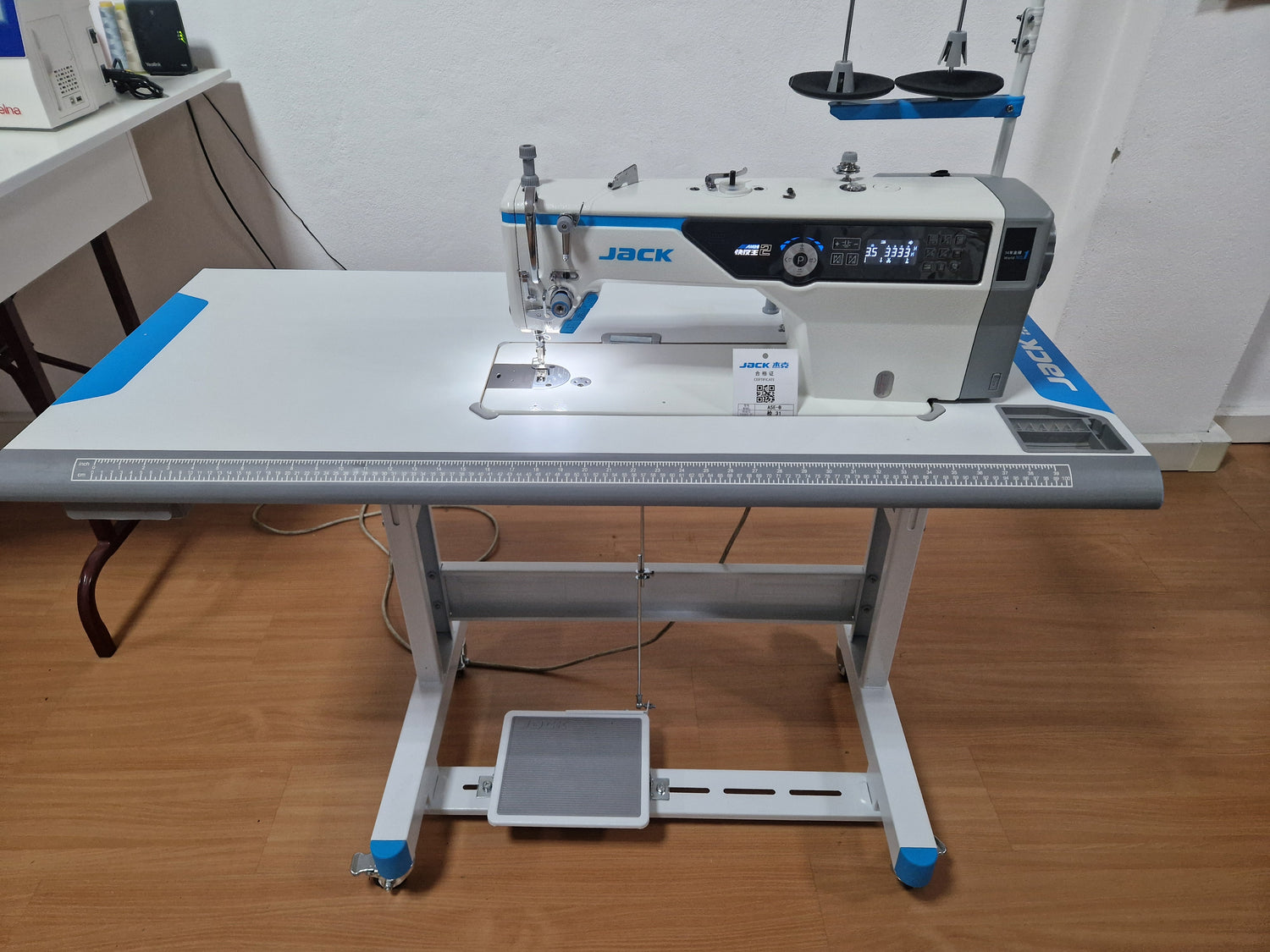 Maquina Ponto Corrido Jack A5E-B