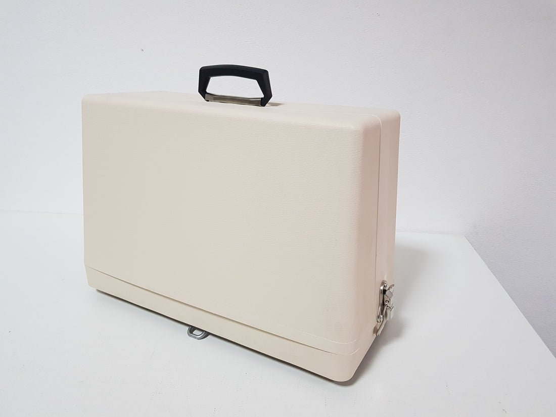 Maleta p/ Máquina de Costura